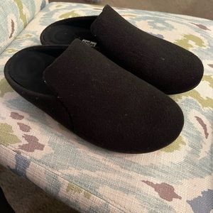 FitFlop Christie II Felt Slipper, Size 7, Black